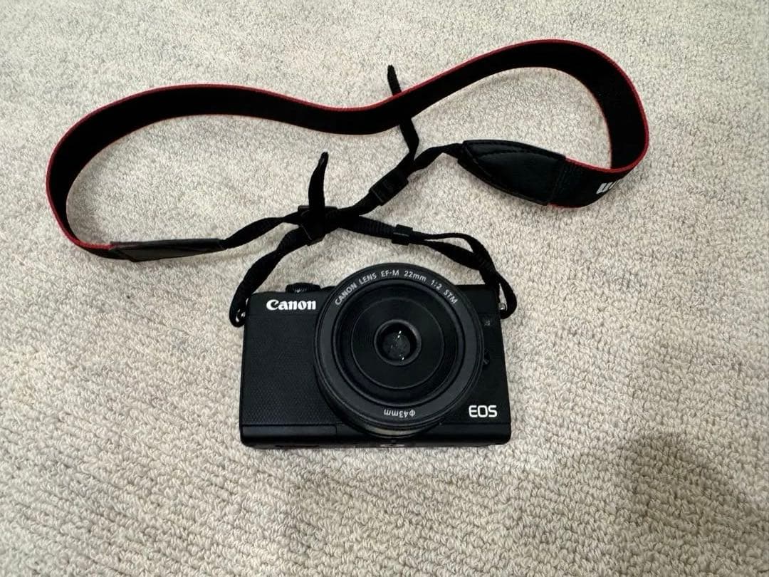 Canon EOS M100 ダブルレンズキット　美品