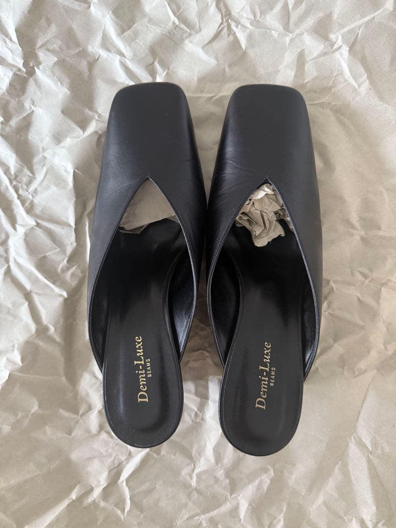 【美品】現行品 デミルクスビームス レザーミュール