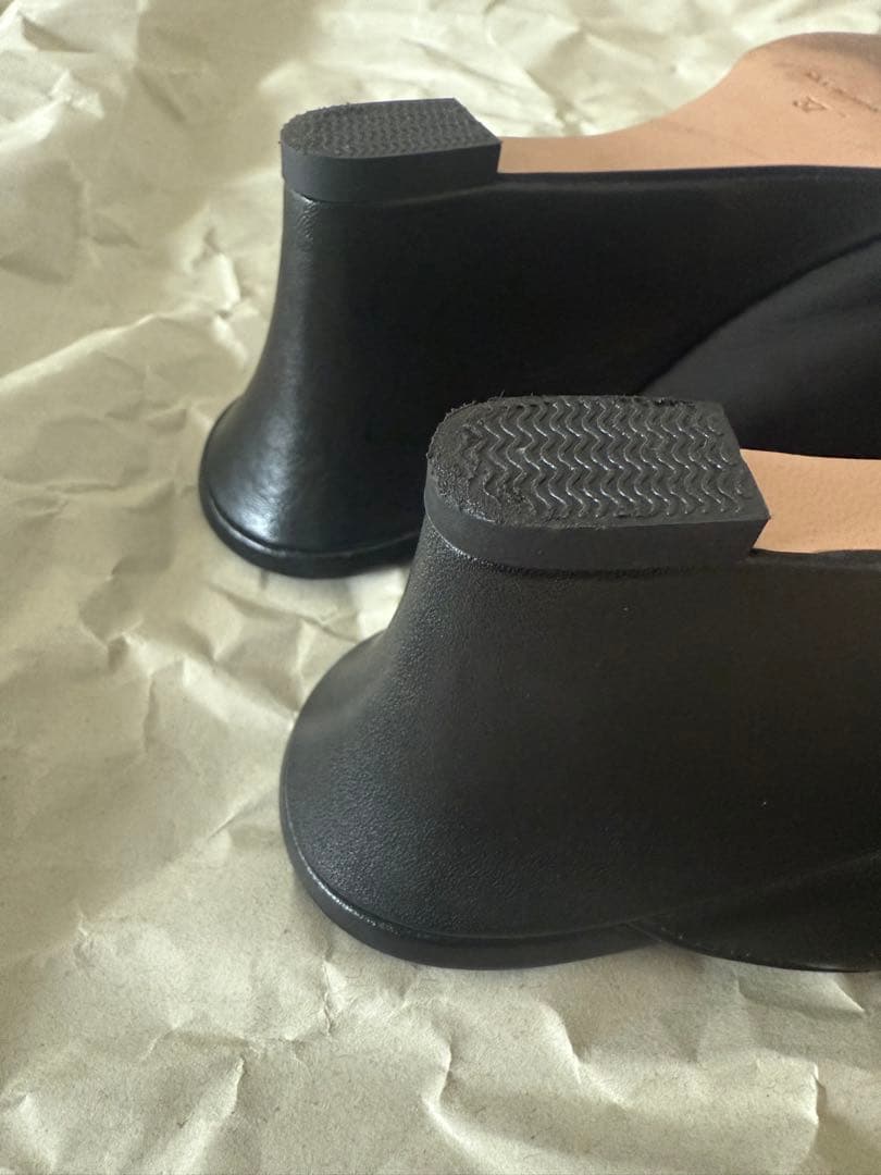 【美品】現行品 デミルクスビームス レザーミュール