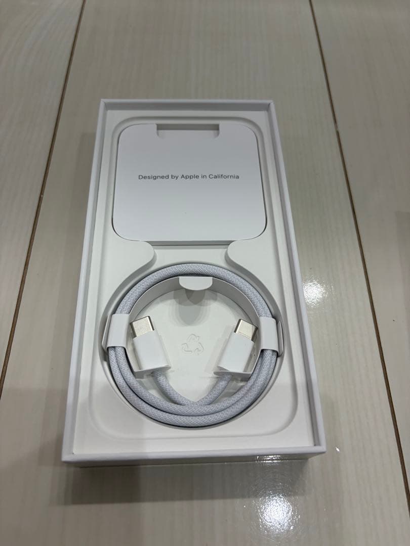 Apple iPhone 15 Pro ブルーチタニウム　本体