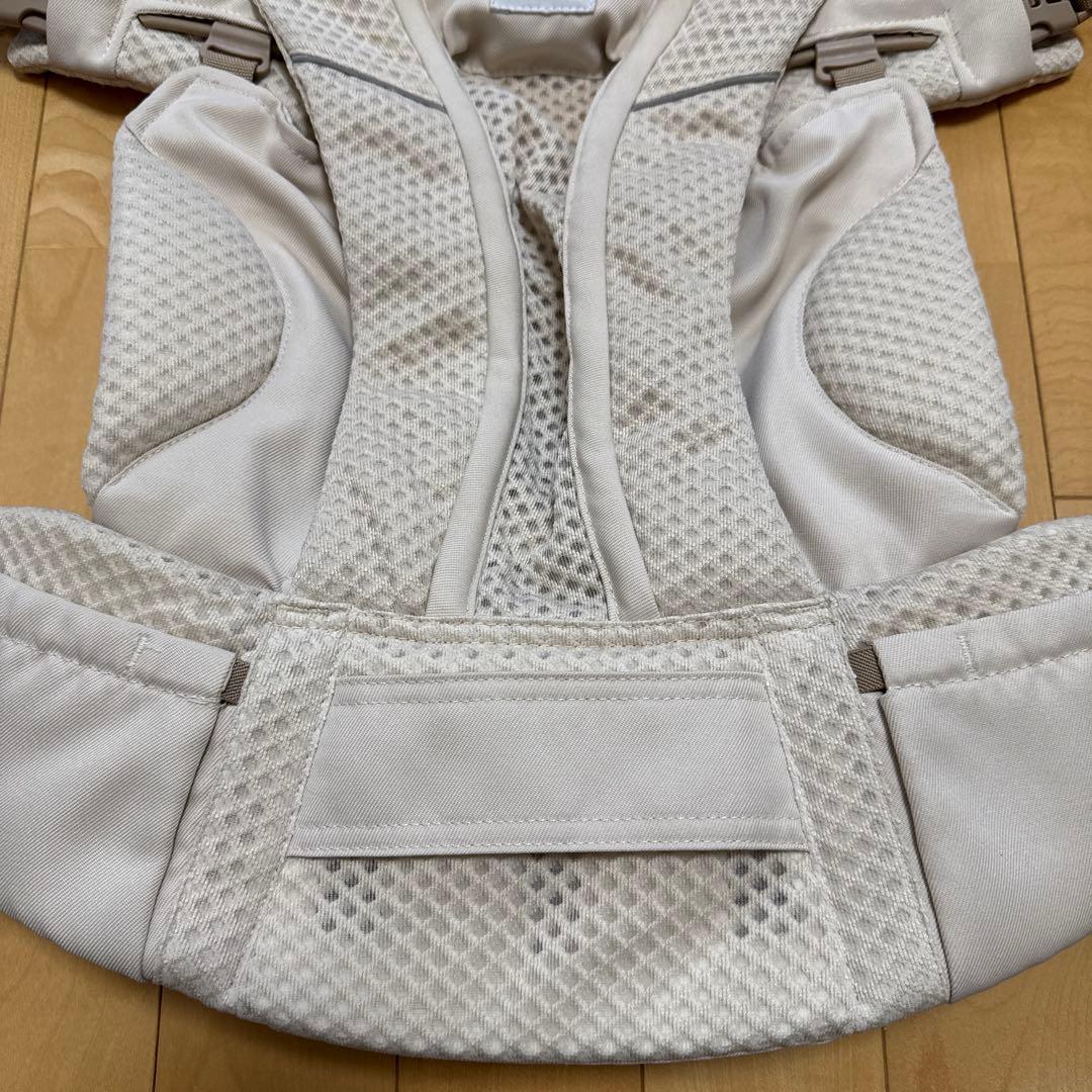 エルゴベビー　ナチュラルベージュ　抱っこ紐
