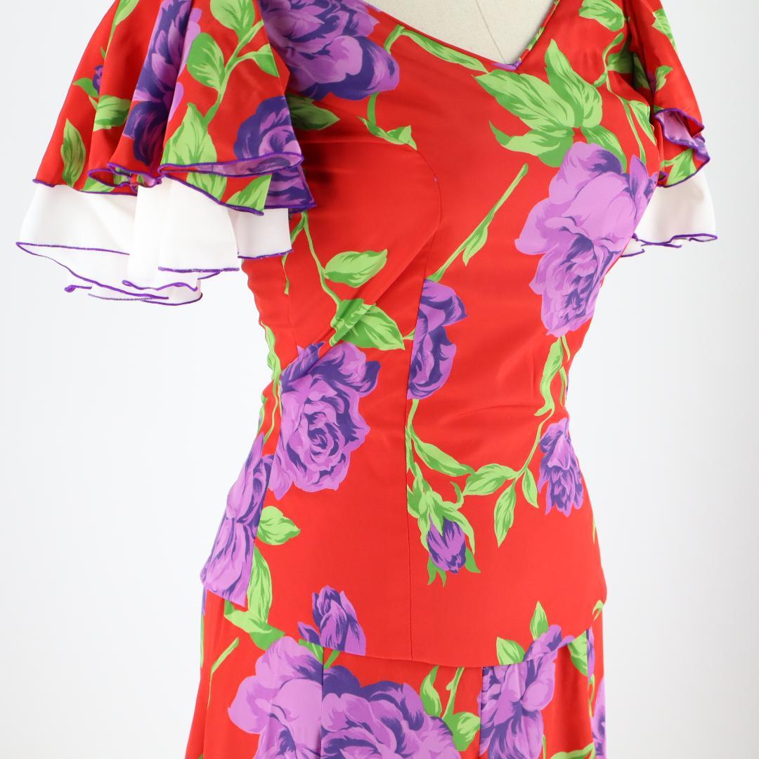 【美品 フラメンコ衣装 ツーピース】鮮やかレッド×花柄×フリル ブラウスファルダ