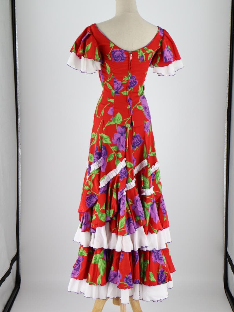 【美品 フラメンコ衣装 ツーピース】鮮やかレッド×花柄×フリル ブラウスファルダ