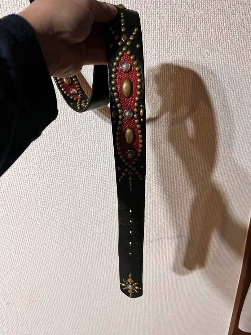 モダンパイレーツ　ウルフズヘッド　HTC W32 スタッズベルト