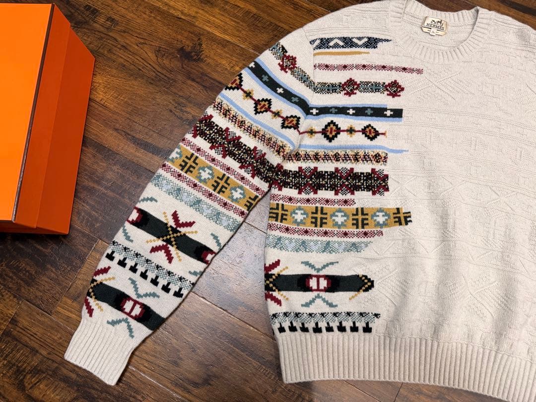 岬*様 美品　エルメス　HERMES メンズニット　23AW XL 箱あり　カシ