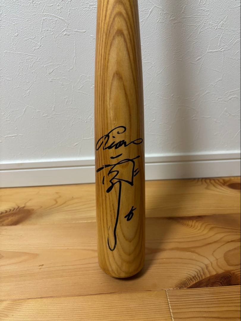 ミズノプロ バット サイン入り 002