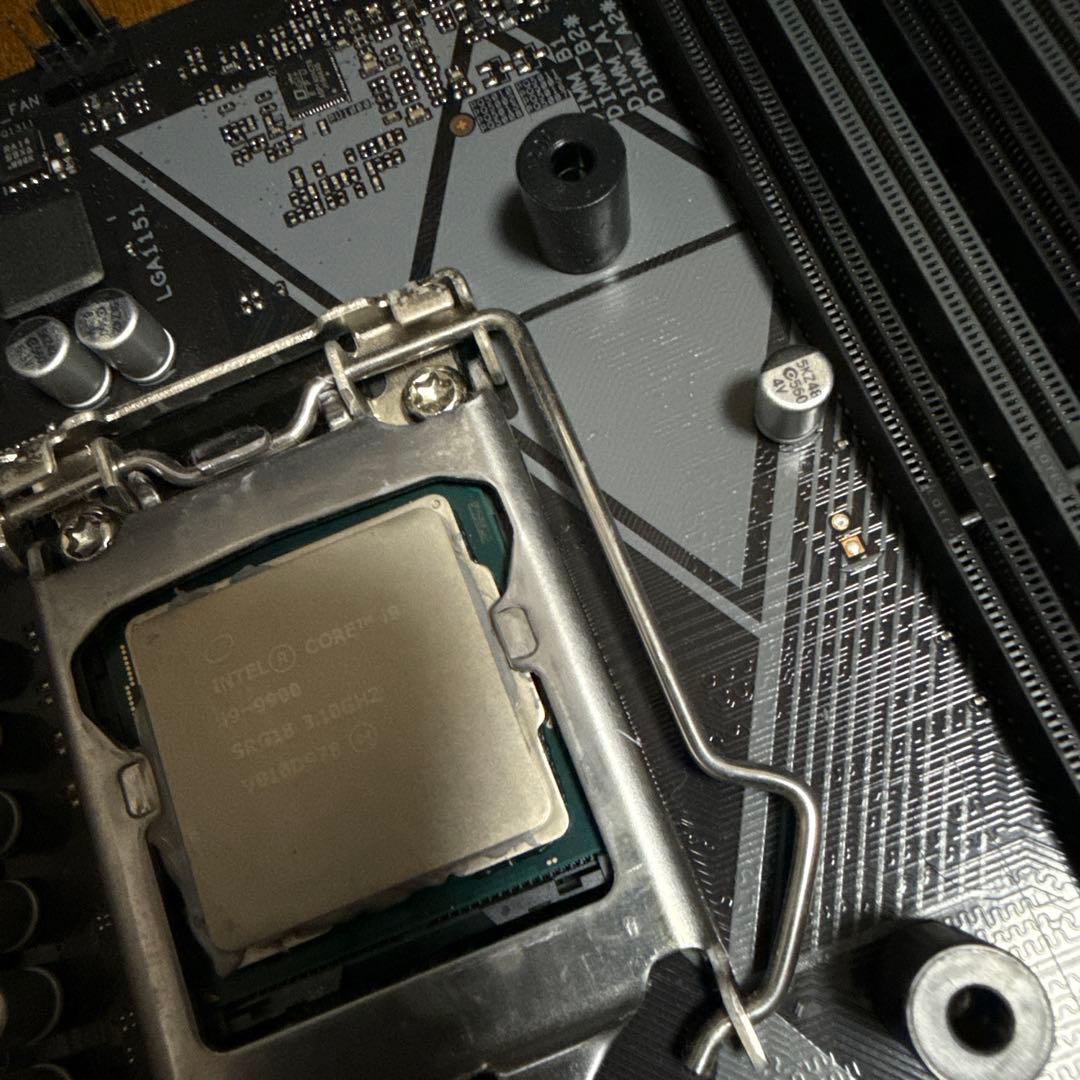 【CPU】Intel i9-9900 動作確認済み