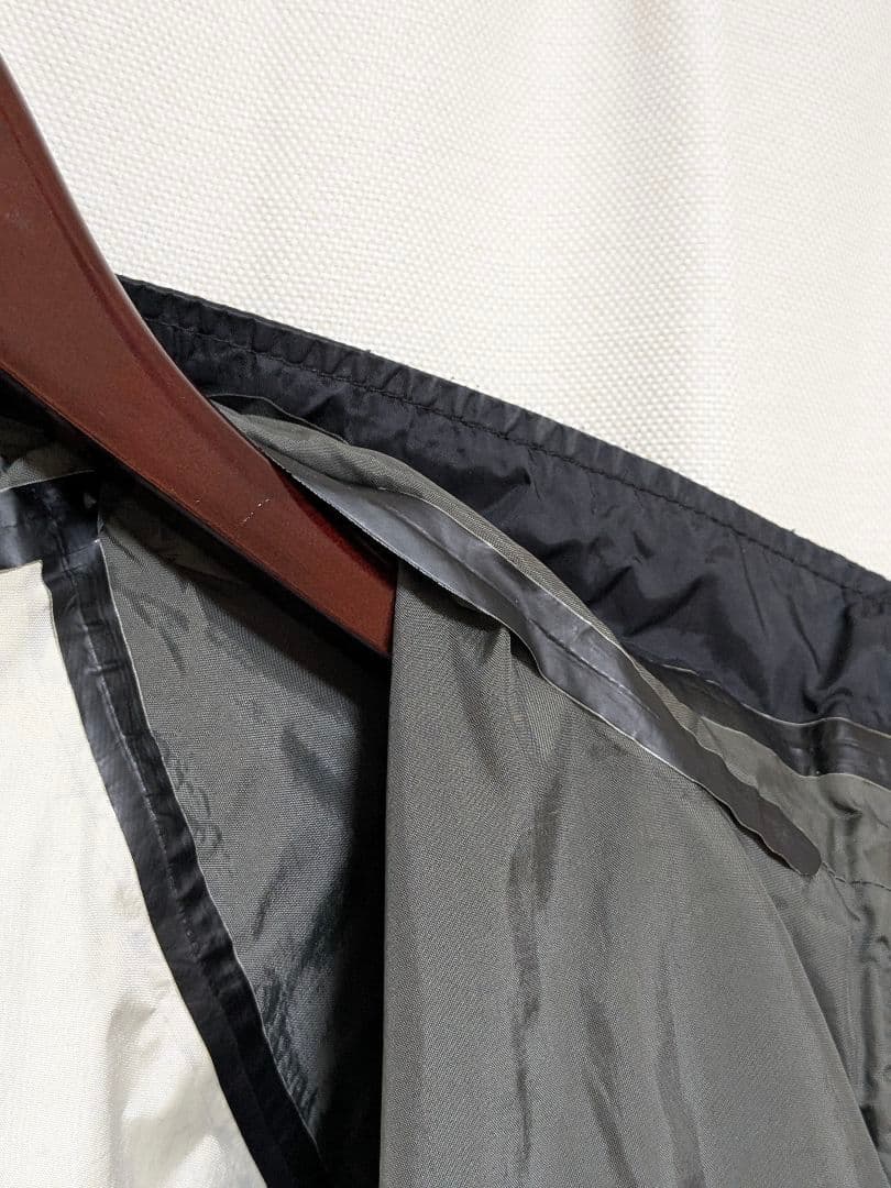 プラダスポーツ　リバーシブルブルゾン