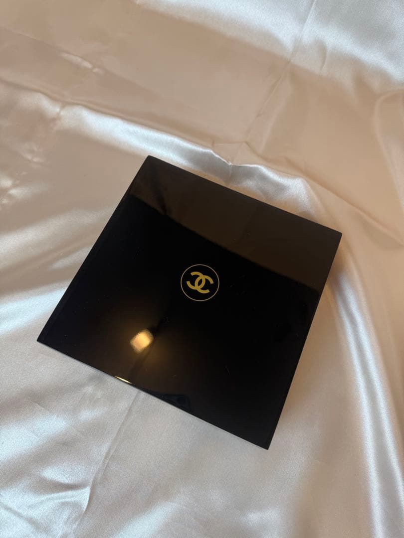 CHANEL ブラック 小物入れ　サブリマージュ　ケース