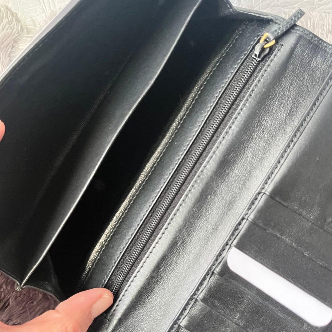 良品✨レア　GUCCI 長財布　スタッズ　GGキャンバス ブラック　メンズ