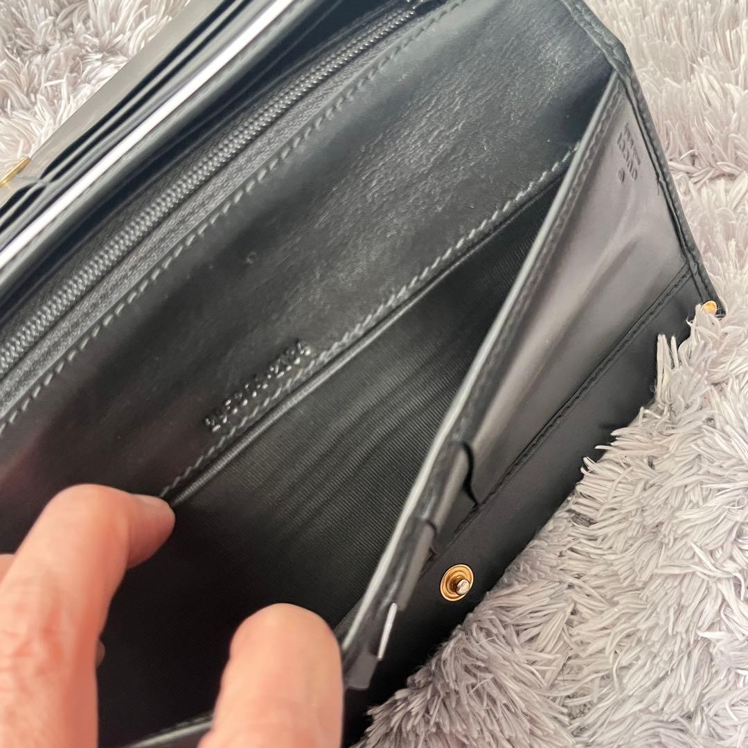 良品✨レア　GUCCI 長財布　スタッズ　GGキャンバス ブラック　メンズ