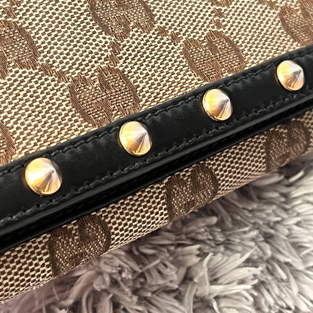 良品✨レア　GUCCI 長財布　スタッズ　GGキャンバス ブラック　メンズ