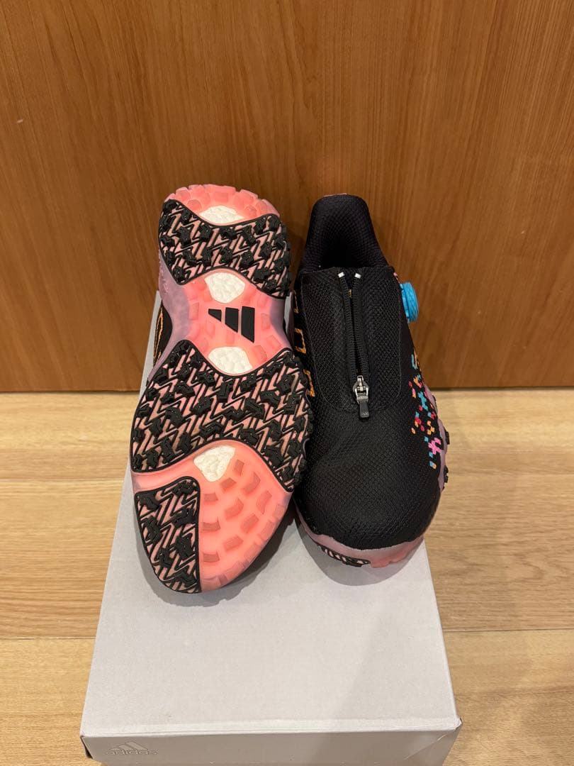 【未使用】Adidas ゴルフシューズ　25cm