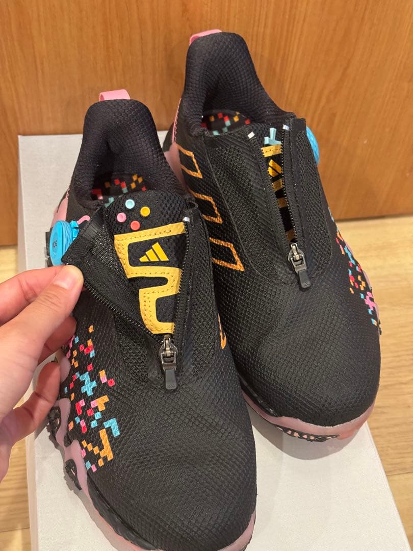 【未使用】Adidas ゴルフシューズ　25cm