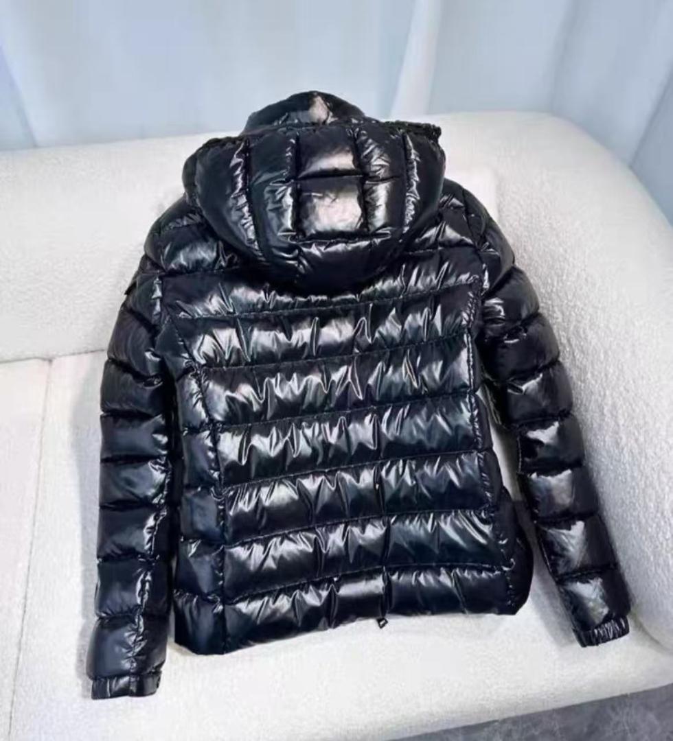 ブラック フード付きダウンジャケット~~