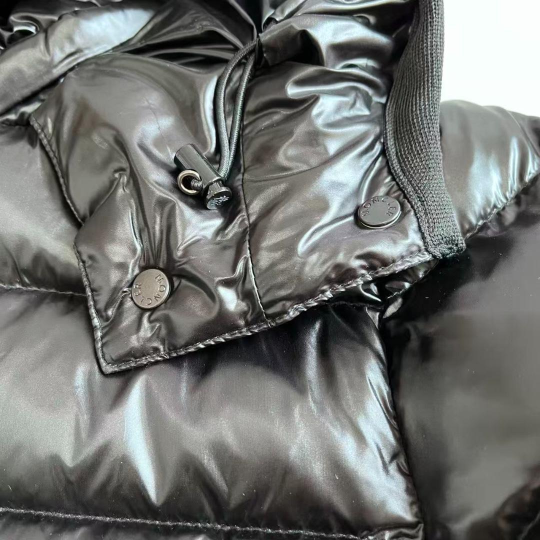 ブラック フード付きダウンジャケット~~