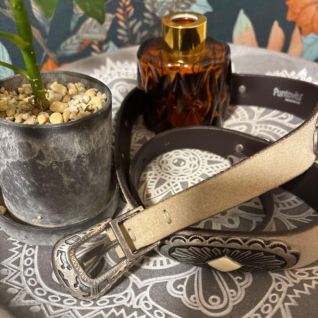 y*i様 【Puntovita(プントヴィータ)】コンチョベルト　新品