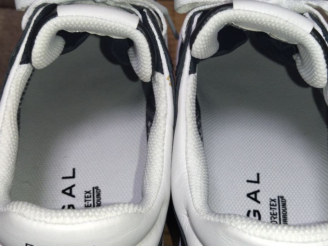 【美品】REGAL 25.5 ゴアテックス 黒 レザー スニーカー 51DL