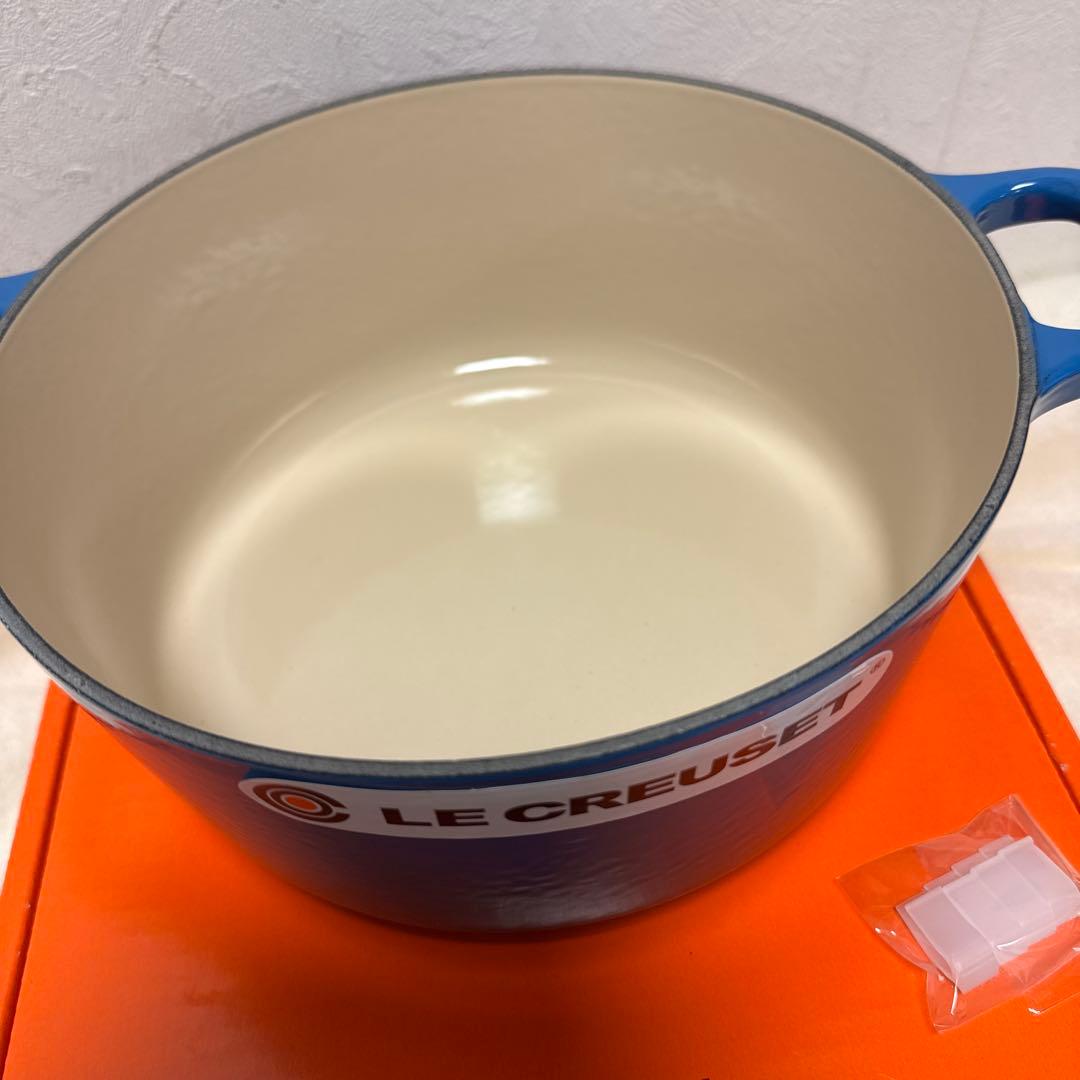 LE CREUSET マルセイユブルー　ココットロンド22cm 取扱説明書