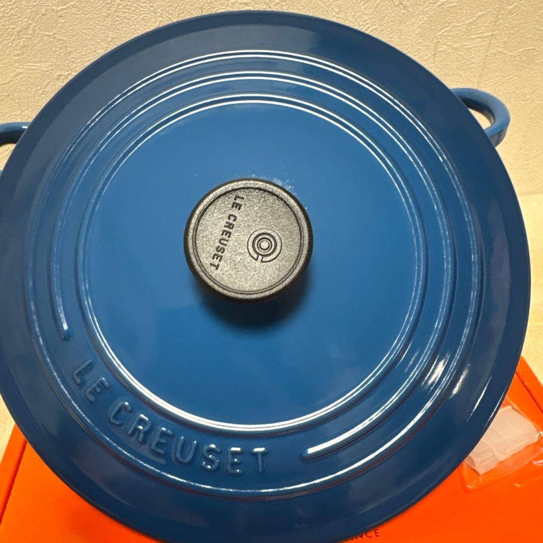 LE CREUSET マルセイユブルー　ココットロンド22cm 取扱説明書