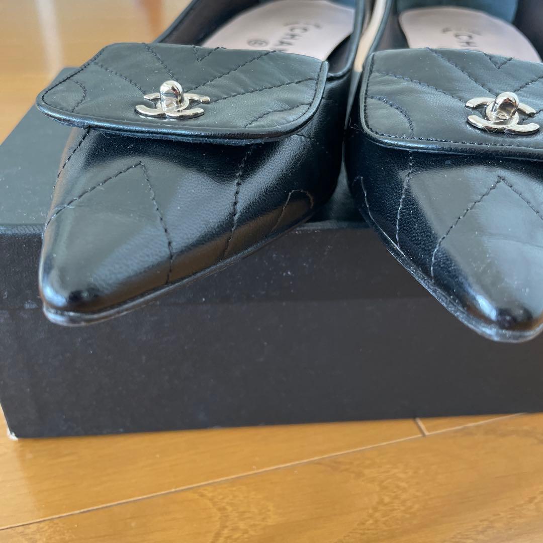 CHANELシャネル　レザーパンプス　ブラック37 箱付