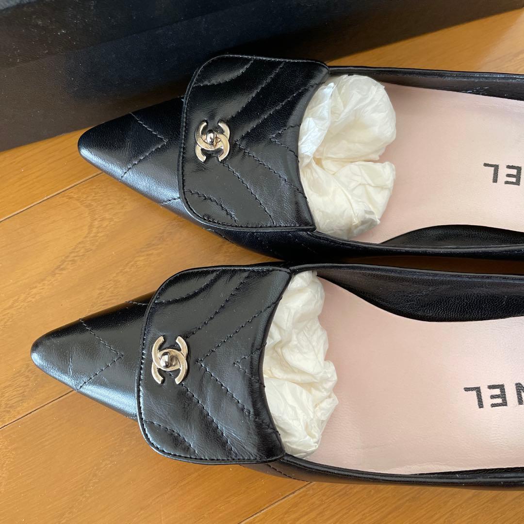 CHANELシャネル　レザーパンプス　ブラック37 箱付