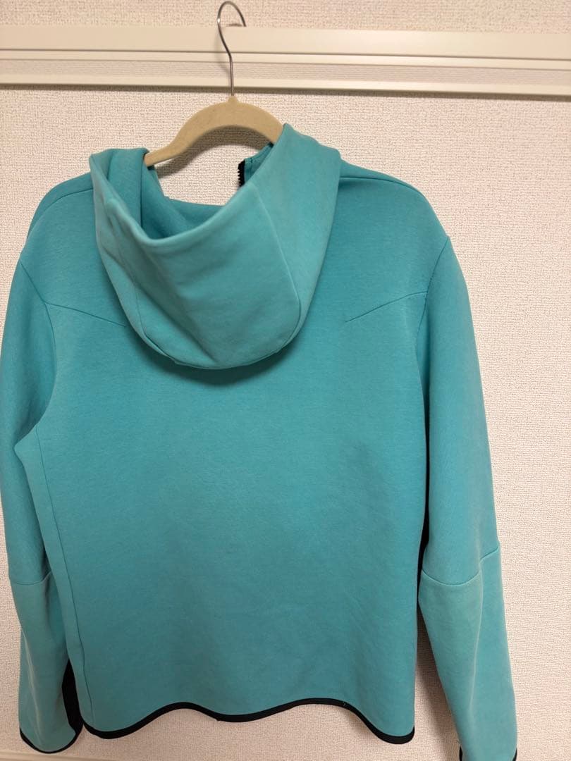 海外限定 NIKE テックフリース上ティファニーカラー M日本未発売