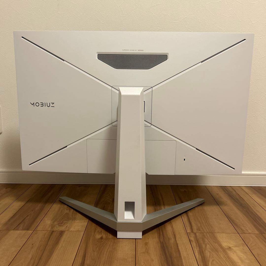 BenQ MOBIUZ EX3210U 32インチ4Kゲーミングモニター