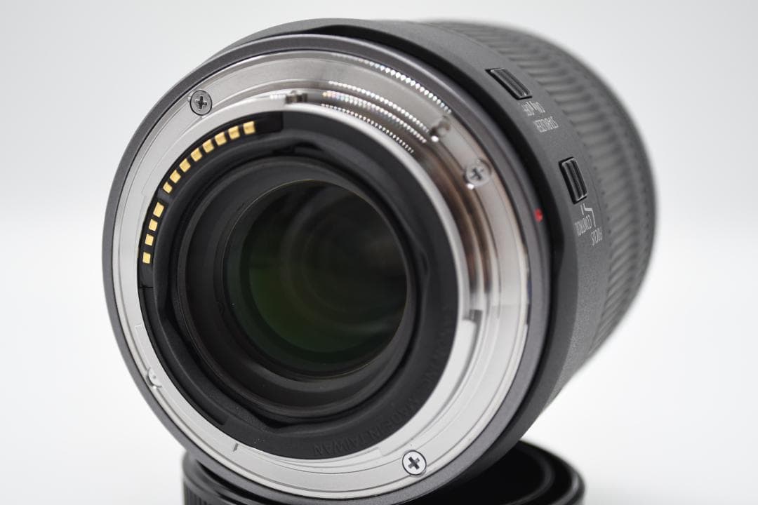 CANON キヤノン RF24-105mm F4-7.1 IS STM☆美品☆