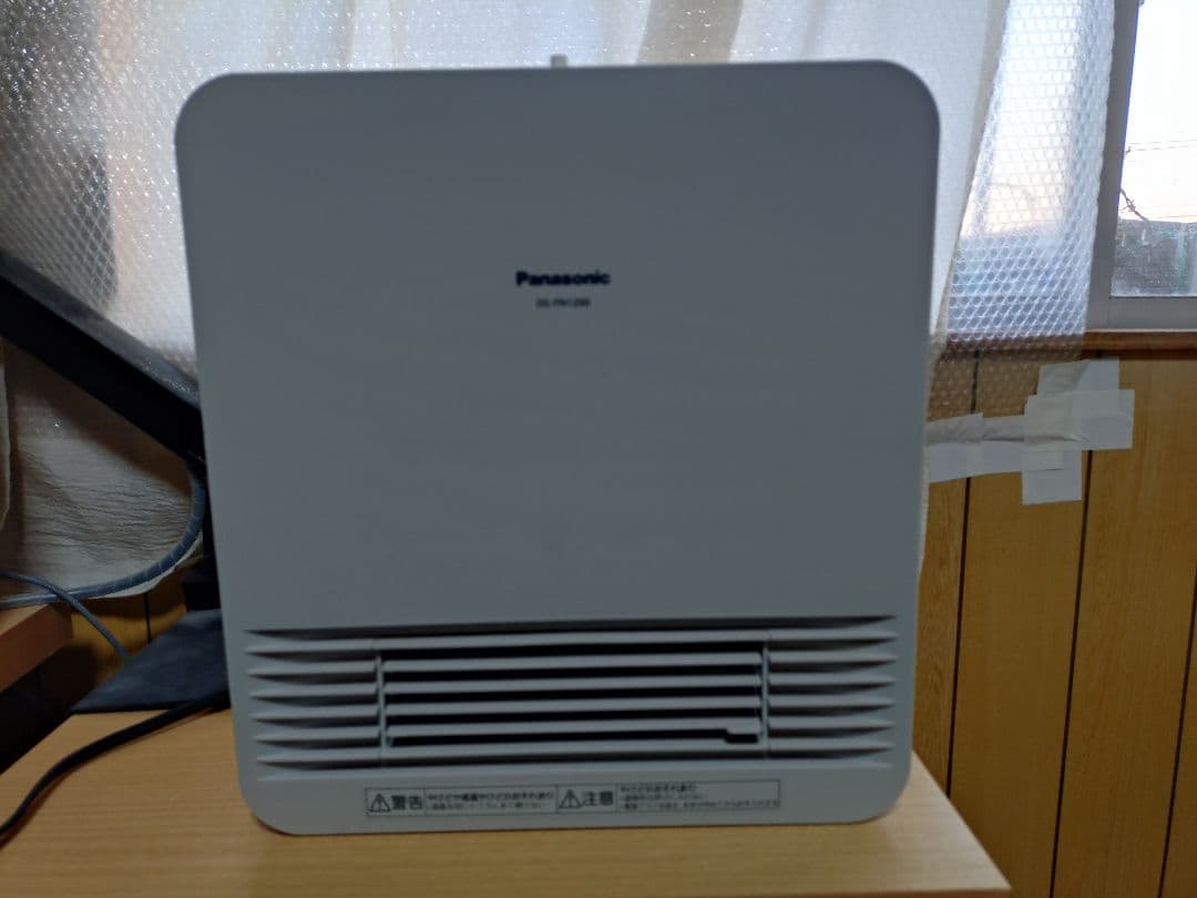 Panasonic セラミックファンヒーター　ホワイト