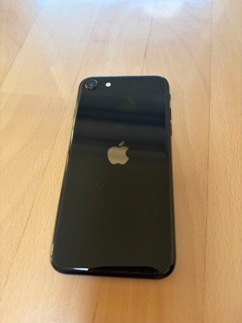 iPhone SE 第二世代　ブラック