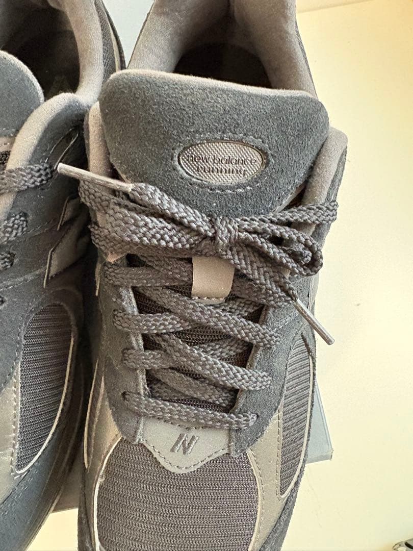 1回使用　New Balance 2002R BLブラック スニーカー 28.5
