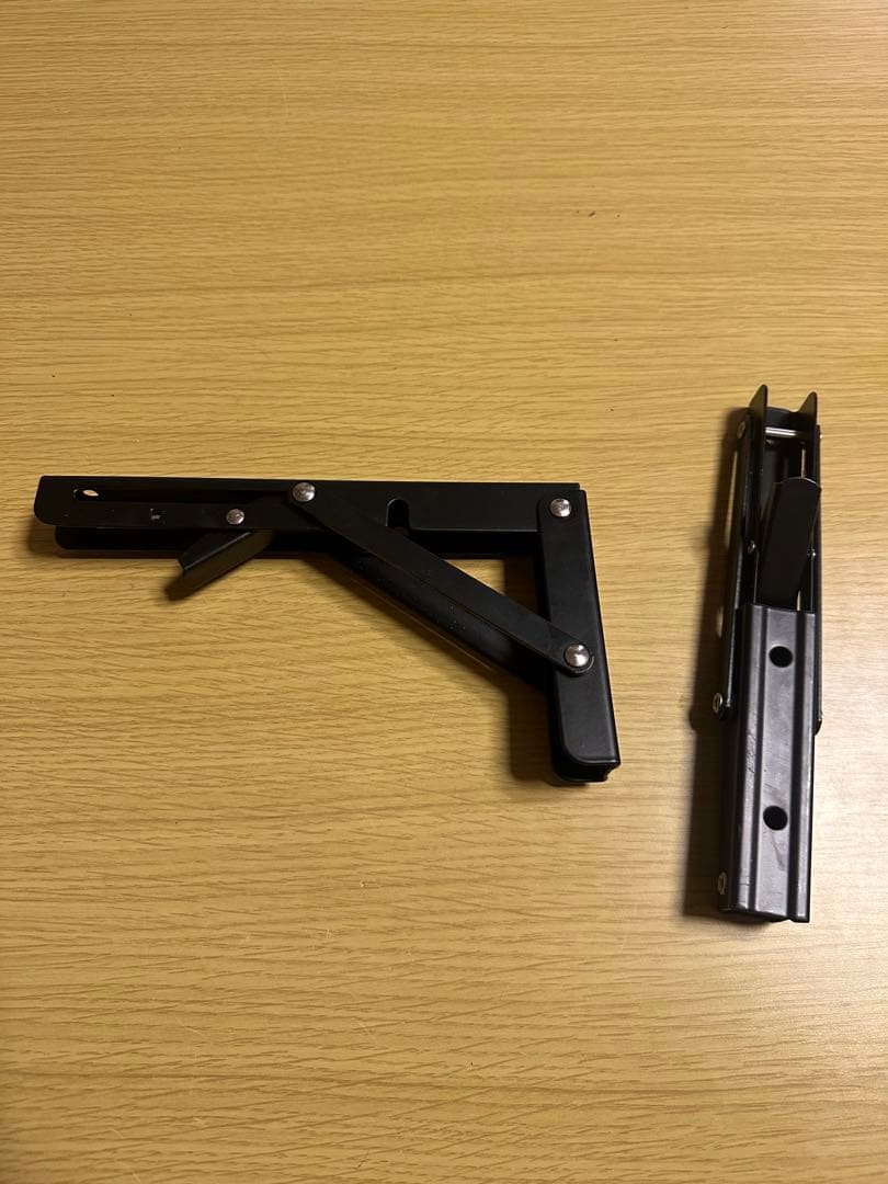 ハイエース リアテーブル取り付け金具