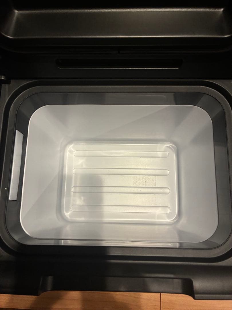 ★極美品★ EENOUR D10 10L車載冷蔵庫 バッテリー付き