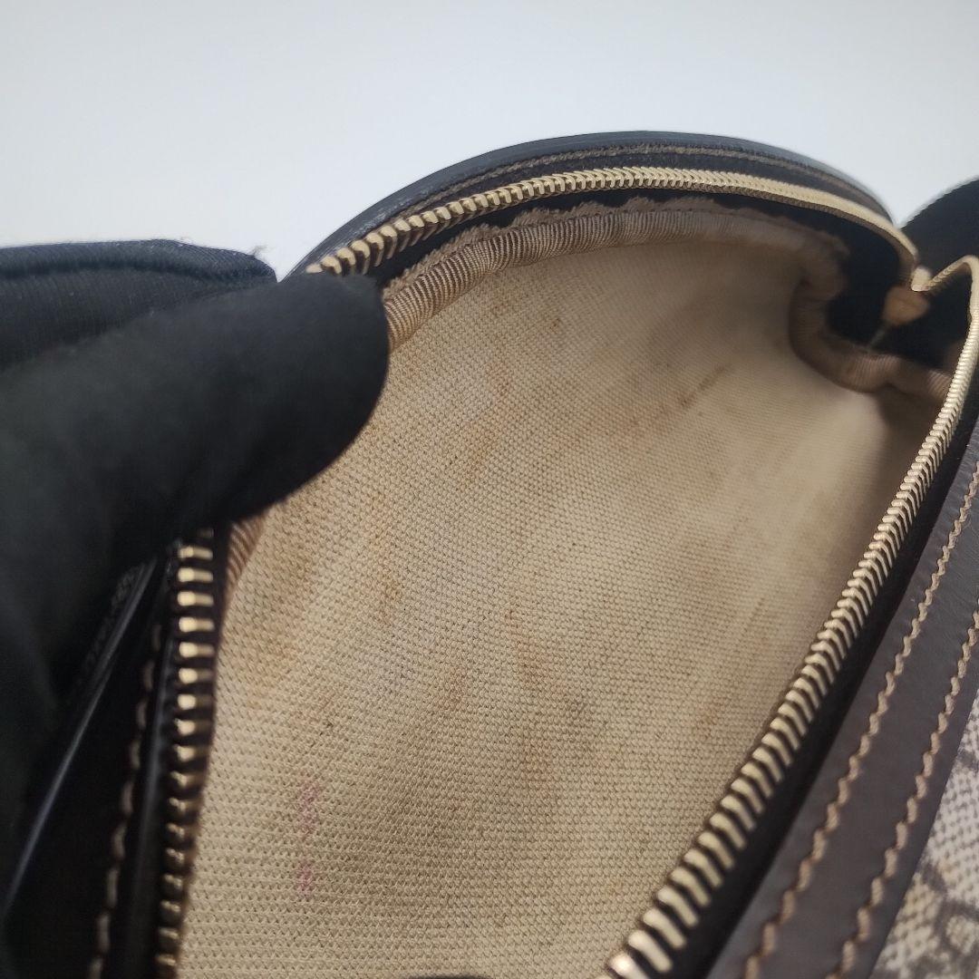GUCCI グッチ　GGスプリーム　ウエストバッグ　233269・520981