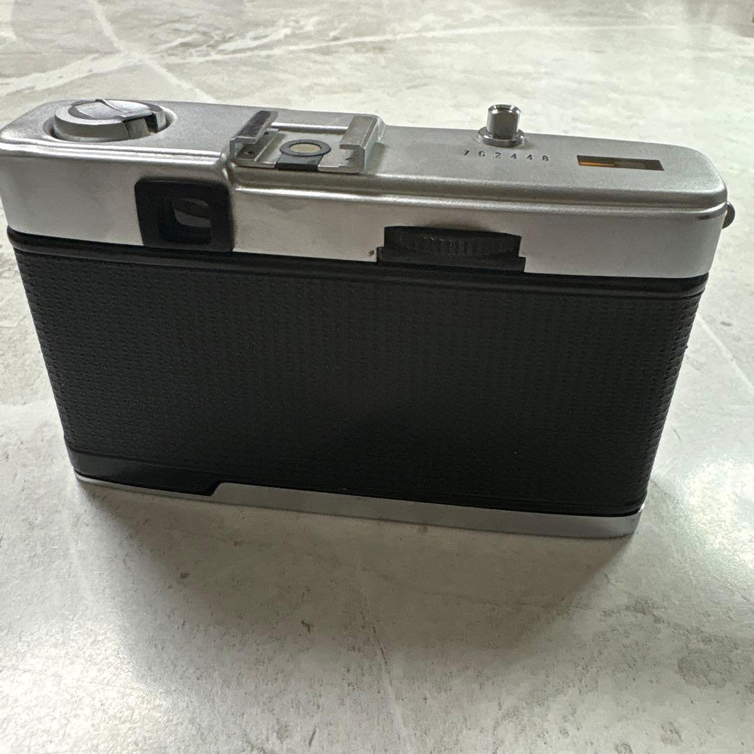 フィルムカメラ OLYMPUS TRIP 35