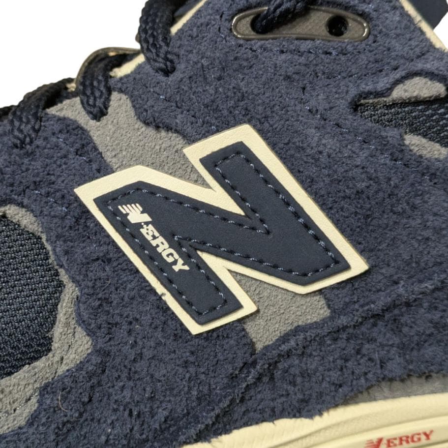 NEW BALANCE M2002RDK ネイビー スニーカー