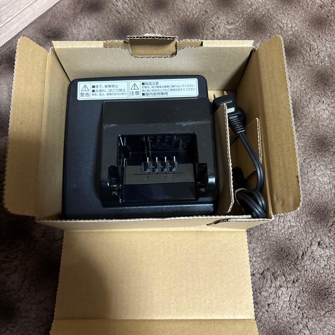 Panasonic NKJ075Z バッテリー充電器新品未使用品