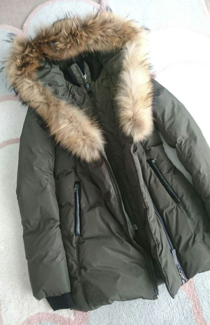 マッカージュ　mackage ダウン