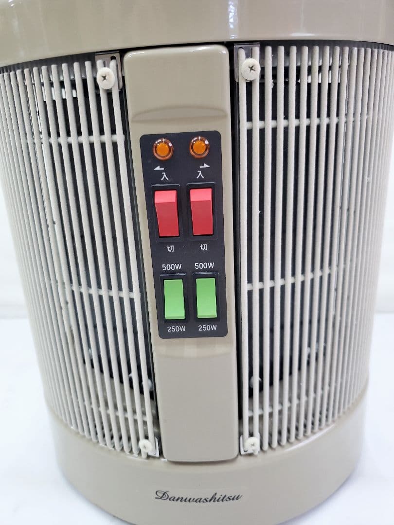 2022年購入　暖話室 DAN1000-R16 遠赤外線パ ネルヒーター