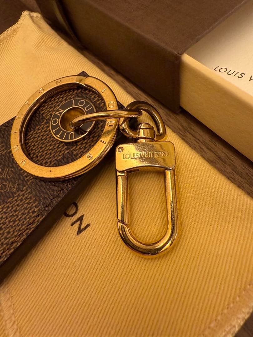 正規店購入品　LOUIS VUITTON ダミエ・キャンバス キーホルダー