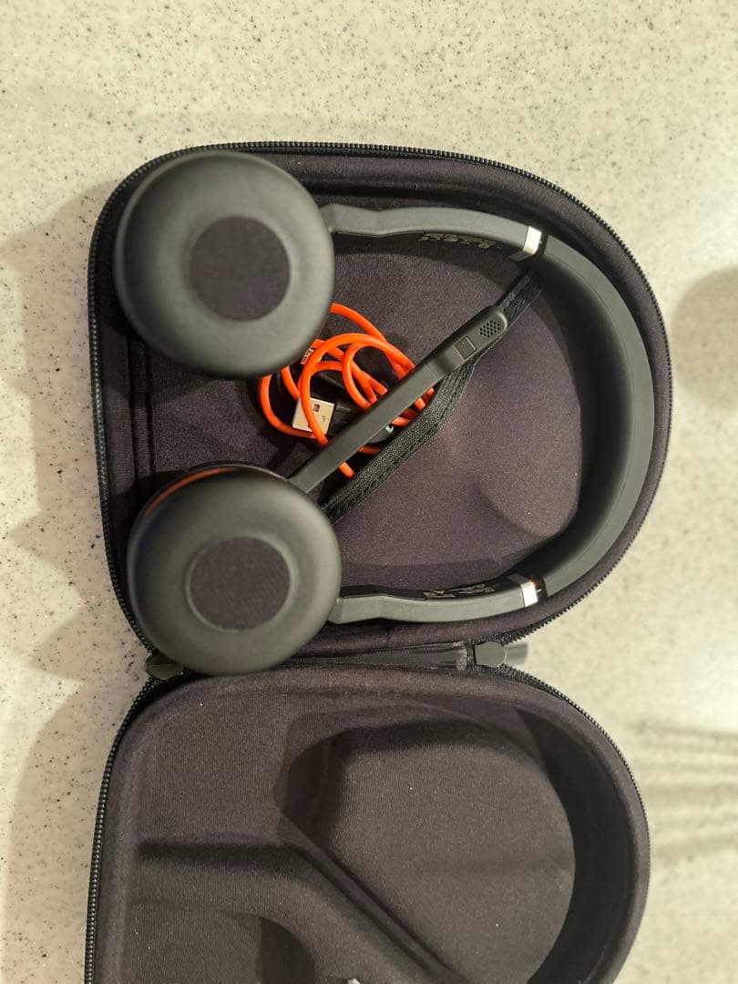 ノイズキャンセリングヘッドホン　Jabra EVOLVE75 MS STEREO