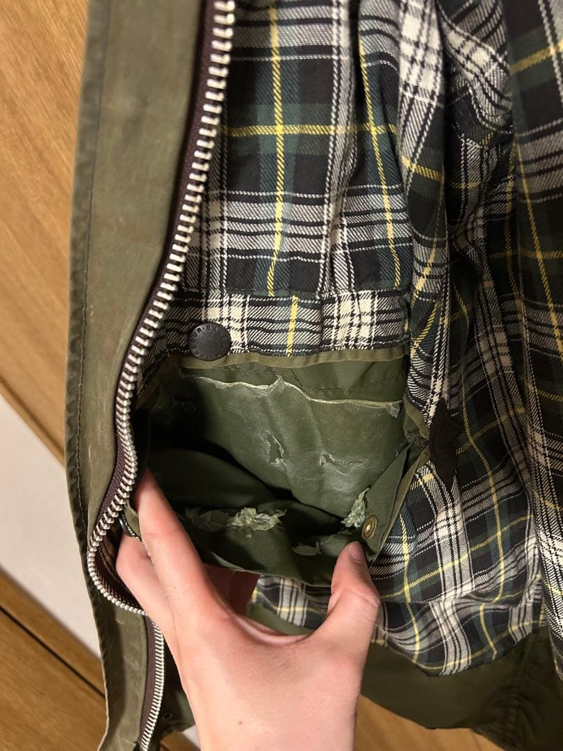 ジャケット・アウター Barbour BORDER C44 112CM