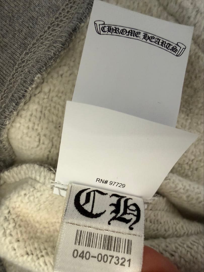 CHROME HEARTS ハーフジップ Y NOT クロスパッチ スウェット