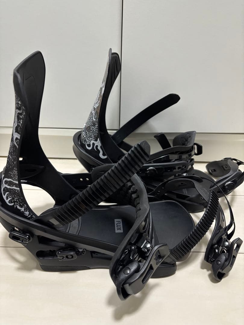 FLUX ds novol 23-24ビンディング グラトリ m