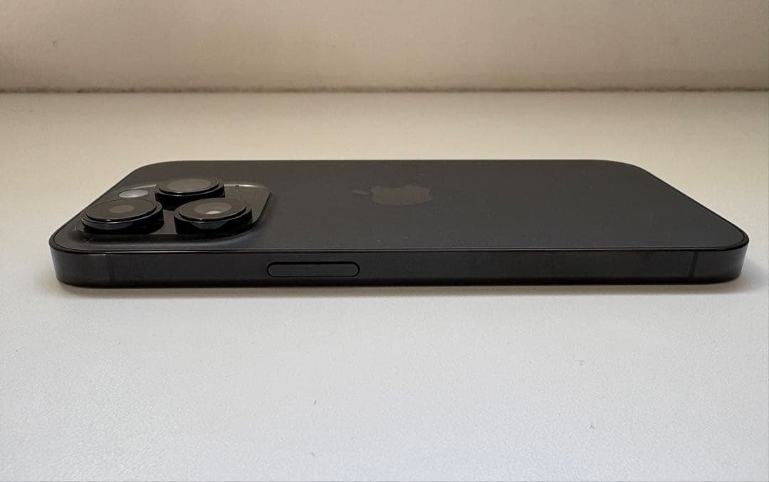 【美品】iPhone14 Pro 256GB simフリー 黒