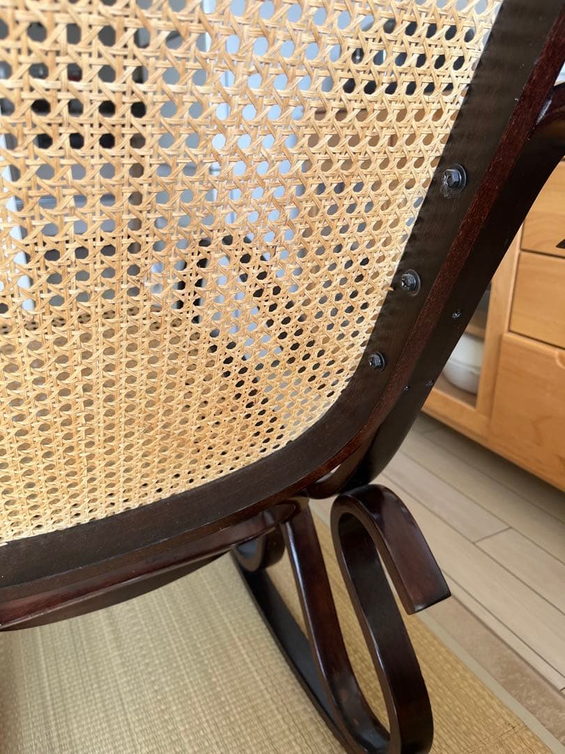 ロッキングチェア　揺椅子　木製フレーム × 籐ラタンパネル 椅子 イス