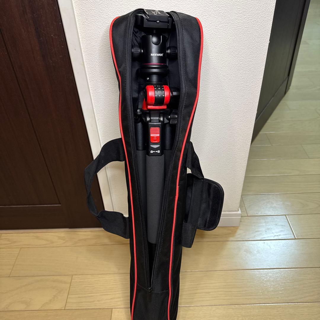 専用　NEEWER ボールヘッド三脚 キャリングケース付き