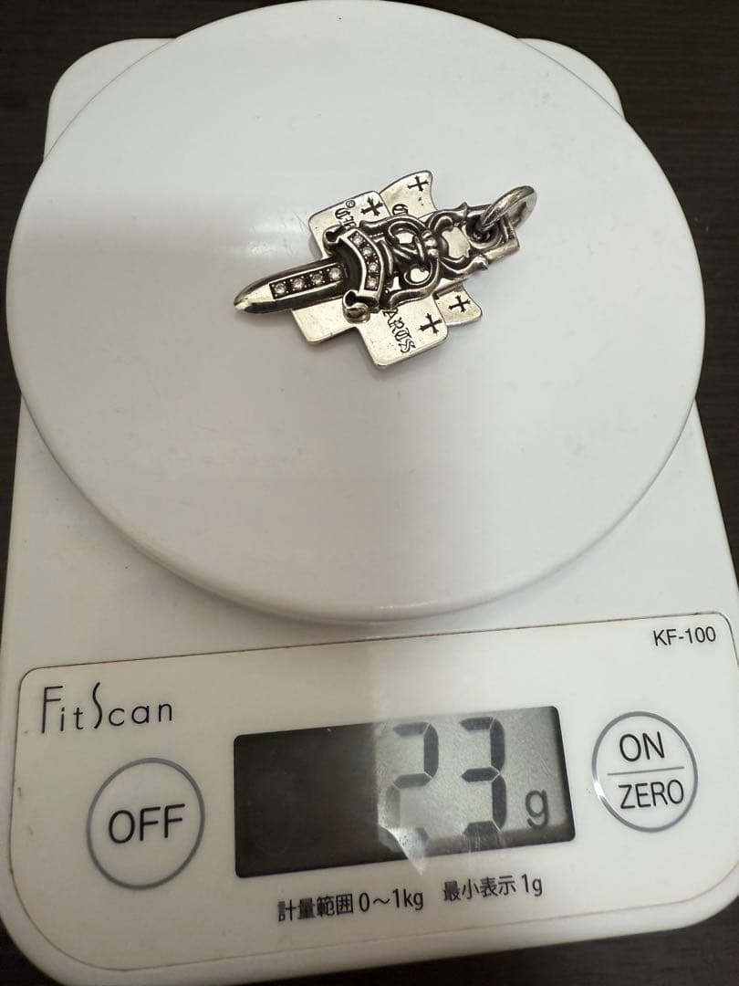 クロムハーツ　ダイヤ付きスリートリンケッツ