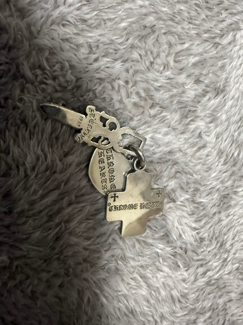 クロムハーツ　ダイヤ付きスリートリンケッツ